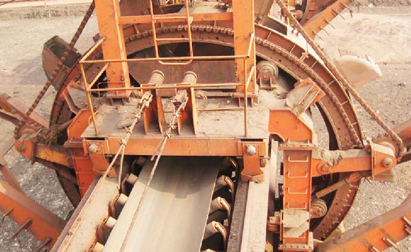 bucket wheel mechanism of bridge-type bucket wheel reclaimer